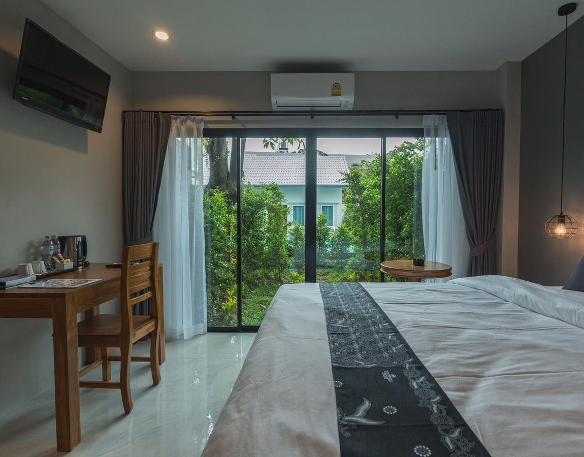 The Besavana Phuket - Sha Extra Plus Hotel Екстериор снимка